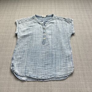 Faherty Henley Shirt Womens XS Blue Pullover Organic Cotton Gauzer Casual Chic‎